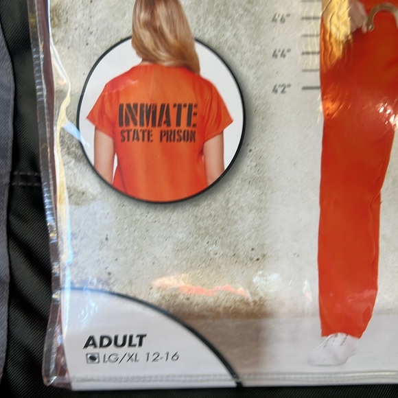 Costume -Inmate Orange 2-Piece (shirt and pants ) - Picture 2 of 3